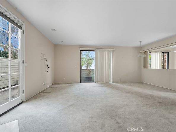 1754 11th Street 101, Santa Monica CA 90404