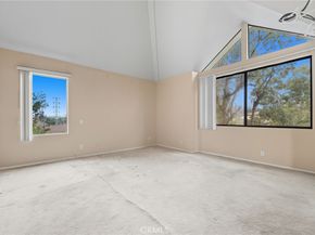 1754 11th Street 101, Santa Monica CA 90404