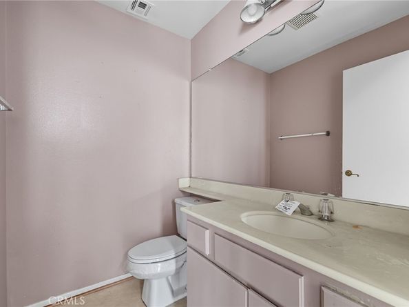 1754 11th Street 101, Santa Monica CA 90404