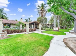 1345 Cabrillo Park Drive L16, Santa Ana CA 92701