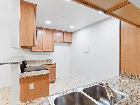 1345 Cabrillo Park Drive L16, Santa Ana CA 92701