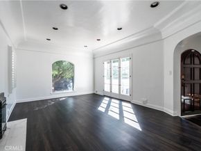 837 S Sierra Bonita, Los Angeles CA 90036