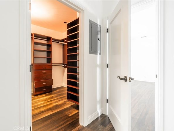 837 S Sierra Bonita, Los Angeles CA 90036