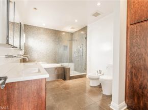 837 S Sierra Bonita, Los Angeles CA 90036