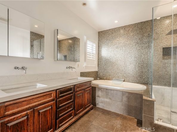 837 S Sierra Bonita, Los Angeles CA 90036