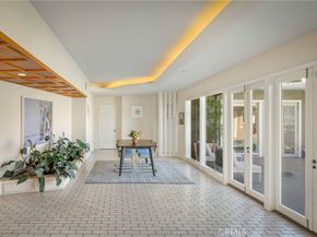 15 The Colonnade, Long Beach CA 90803