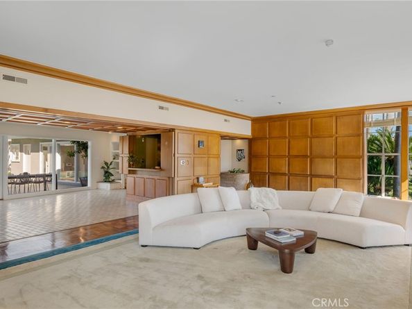 15 The Colonnade, Long Beach CA 90803