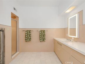 15 The Colonnade, Long Beach CA 90803