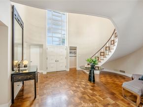 15 The Colonnade, Long Beach CA 90803