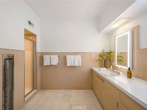 15 The Colonnade, Long Beach CA 90803
