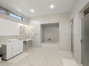 15 The Colonnade, Long Beach CA 90803