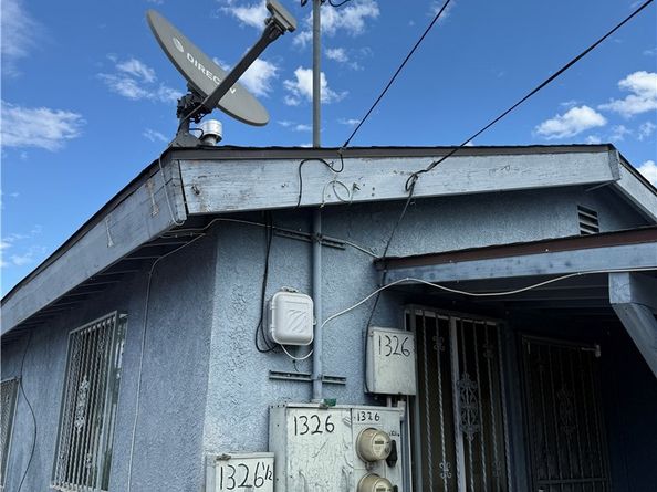 1326 W 91 Street, Los Angeles CA 90044