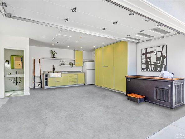 1205 Bryant, Long Beach CA 90815