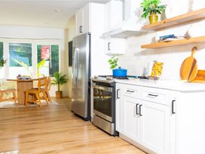 1923 Hollyvista, Los Angeles CA 90027