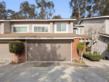 6525 E Camino Vista 4