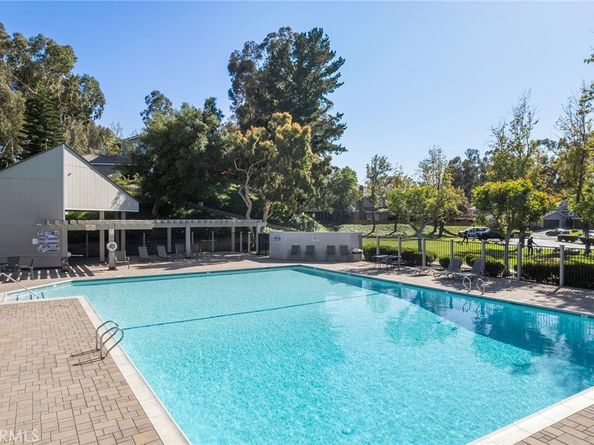 6525 E Camino Vista 4, Anaheim CA 92807