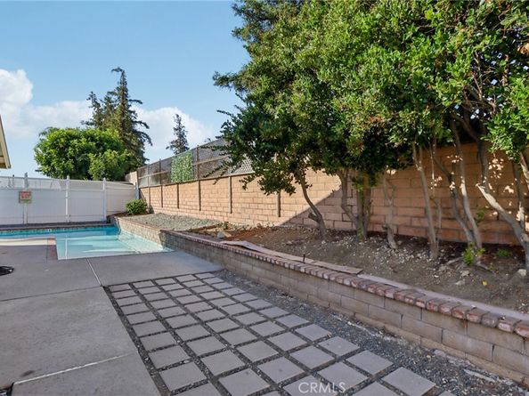 6776 Amber, Rancho Cucamonga CA 91701