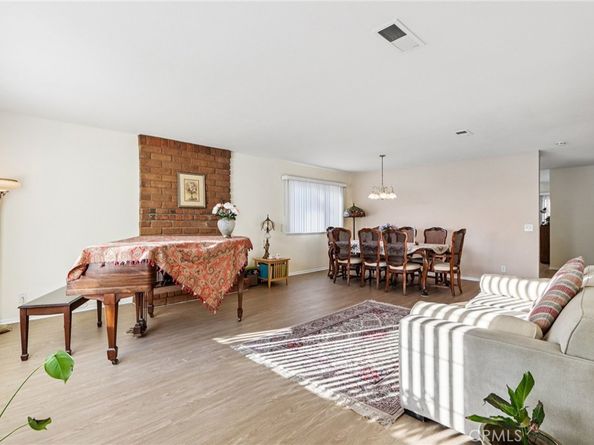 6776 Amber, Rancho Cucamonga CA 91701