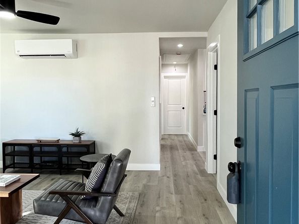 5431 5th, Los Angeles CA 90043