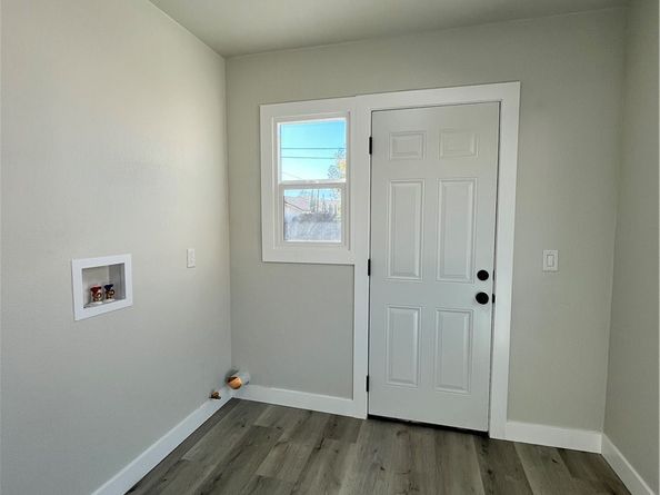 5431 5th, Los Angeles CA 90043