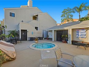 2051 Orizaba 1, Signal Hill CA 90755