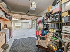 2051 Orizaba 1, Signal Hill CA 90755