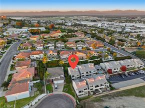 2051 Orizaba 1, Signal Hill CA 90755