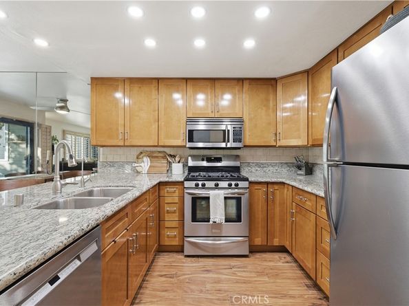 2051 Orizaba 1, Signal Hill CA 90755