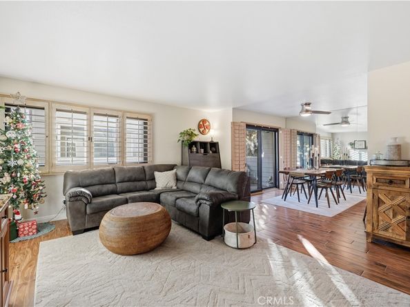 2051 Orizaba 1, Signal Hill CA 90755