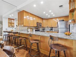 2051 Orizaba 1, Signal Hill CA 90755