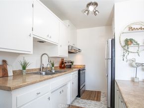 250 Linden Avenue 25, Long Beach CA 90802