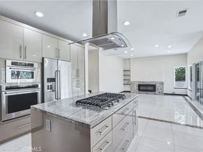 3537 Foxglove Road, Glendale CA 91206