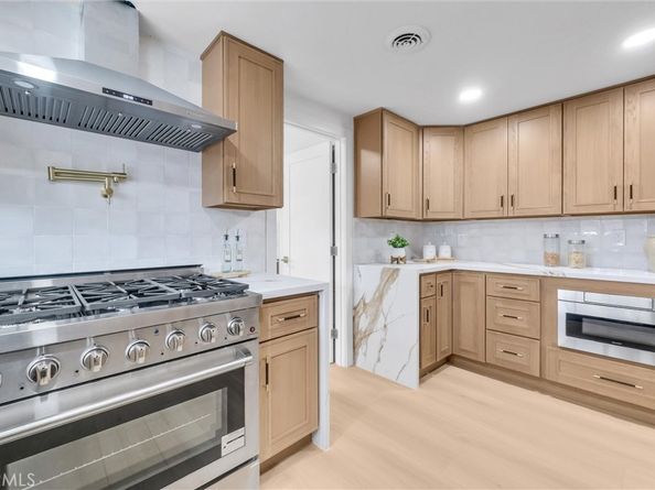 2902 E Winfield, Anaheim CA 92806
