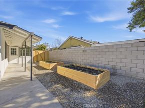 1316 W Beacon Avenue, Anaheim CA 92802