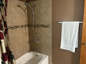 919 N Minter L, Santa Ana CA 92701