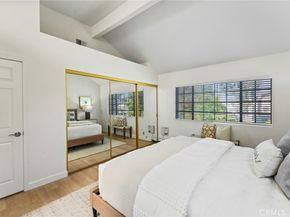 20095 Waterford Lane 101, Huntington Beach CA 92646