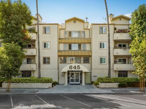 645 Chestnut Avenue 305, Long Beach CA 90802