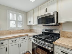 645 Chestnut Avenue 305, Long Beach CA 90802