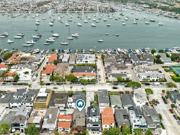 1730 Plaza Del Norte, Newport Beach CA 92661