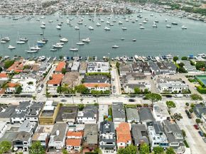 1730 Plaza Del Norte, Newport Beach CA 92661