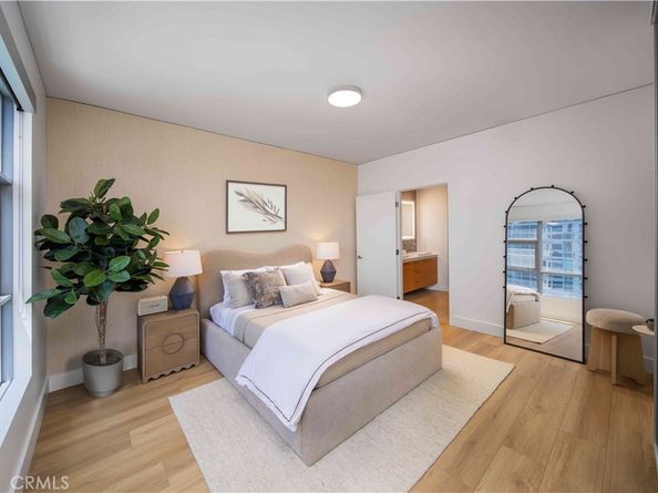 9 MacArthur Place 2102, Santa Ana CA 92707