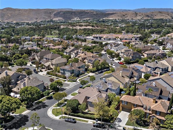 40 Celestine Circle, Ladera Ranch CA 92694