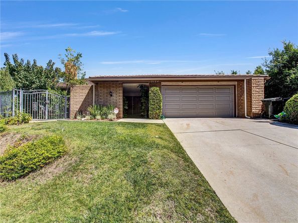 2124 Wildwood Court, Fullerton CA 92831