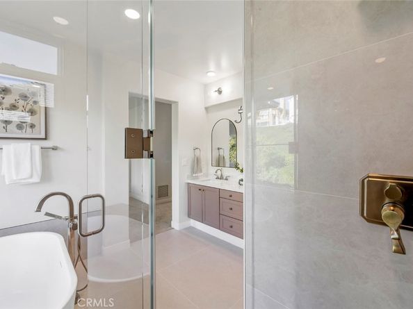 14 Pavona, Newport Coast CA 92657