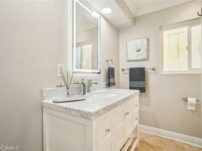 1405 E 1st Street 6, Long Beach CA 90802