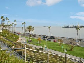 1405 E 1st Street 6, Long Beach CA 90802