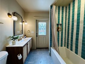 505 E Bishop, Santa Ana CA 92701