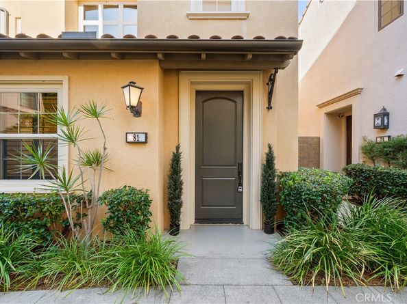 81 Strawberry Grv, Irvine CA 92620