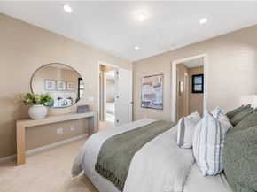 81 Strawberry Grv, Irvine CA 92620