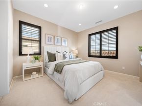 81 Strawberry Grv, Irvine CA 92620